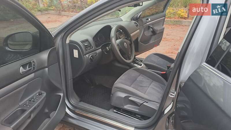 Седан Volkswagen Jetta 2006 в Києві фото 16 Седан Volkswagen Jetta 2006 в Києві