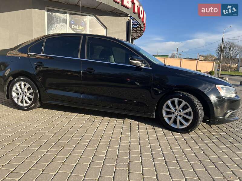 Седан Volkswagen Jetta 2014 в Хмельницком
