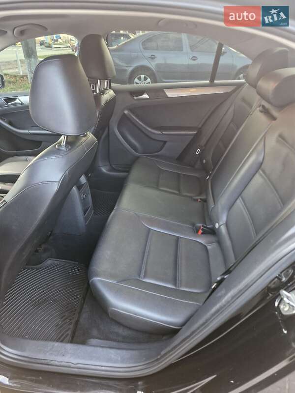 Седан Volkswagen Jetta 2016 в Борисполе фото 11 Седан Volkswagen Jetta 2016 в Борисполе