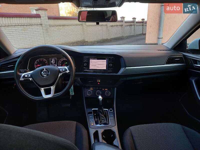 Седан Volkswagen Jetta 2018 в Львові фото 50 Седан Volkswagen Jetta 2018 в Львові