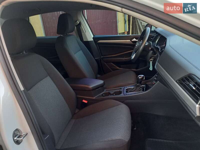 Седан Volkswagen Jetta 2018 в Львові фото 58 Седан Volkswagen Jetta 2018 в Львові