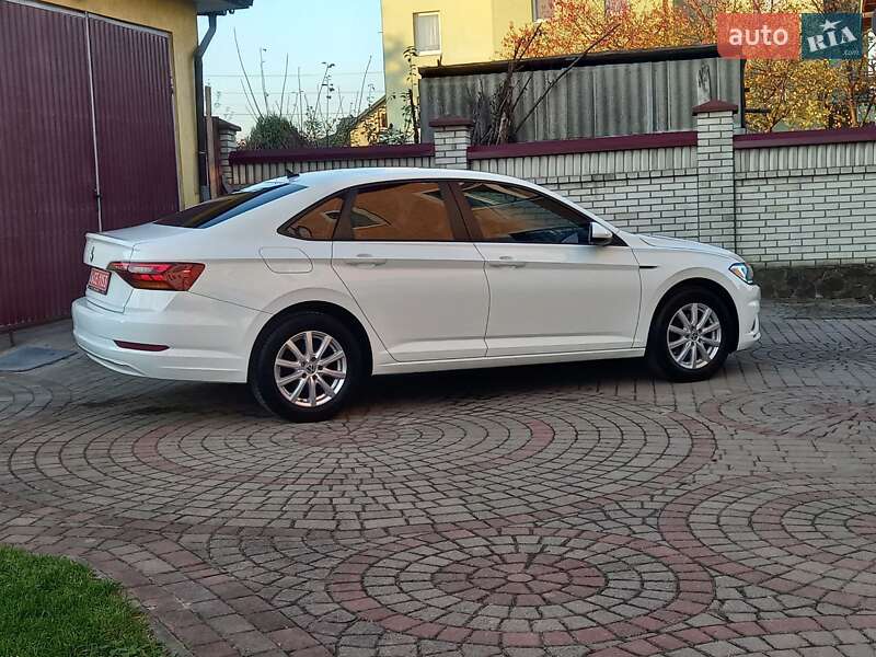 Седан Volkswagen Jetta 2018 в Львові фото 20 Седан Volkswagen Jetta 2018 в Львові