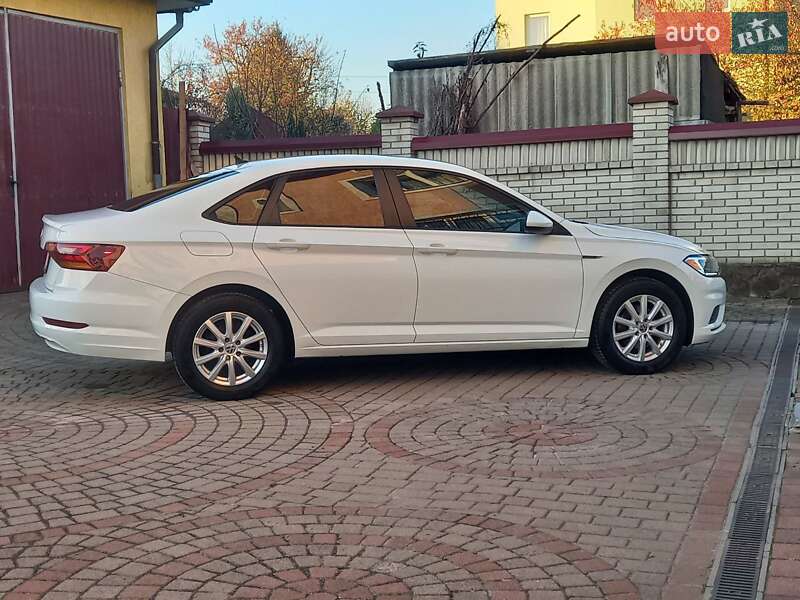 Седан Volkswagen Jetta 2018 в Львові фото 6 Седан Volkswagen Jetta 2018 в Львові