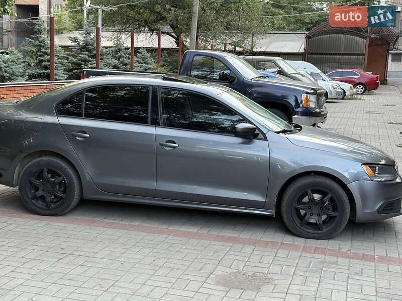Седан Volkswagen Jetta 2013 в Запорожье фото 3 Седан Volkswagen Jetta 2013 в Запорожье