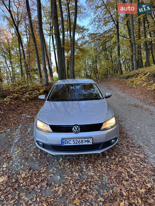 Седан Volkswagen Jetta 2013 в Винниках фото 9 Седан Volkswagen Jetta 2013 в Винниках