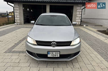 Седан Volkswagen Jetta 2012 в Черновцах