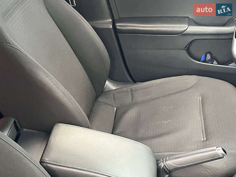 Седан Volkswagen Jetta 2015 в Киеве