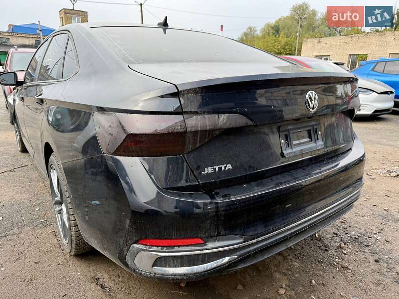 Седан Volkswagen Jetta 2018 в Киеве фото 11 Седан Volkswagen Jetta 2018 в Киеве