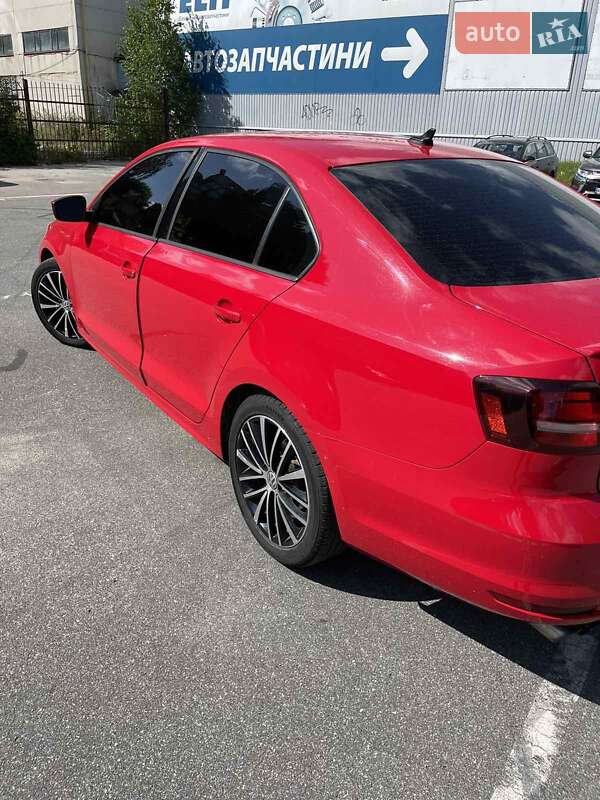 Седан Volkswagen Jetta 2015 в Киеве фото 6 Седан Volkswagen Jetta 2015 в Киеве