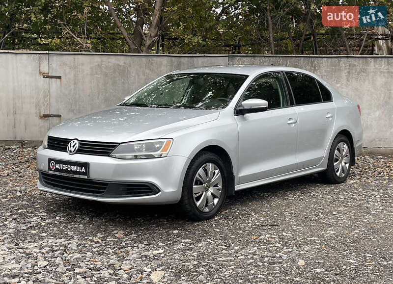 Седан Volkswagen Jetta 2014 в Киеве