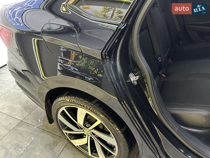 Седан Volkswagen Jetta 2019 в Днепре фото 21 Седан Volkswagen Jetta 2019 в Днепре