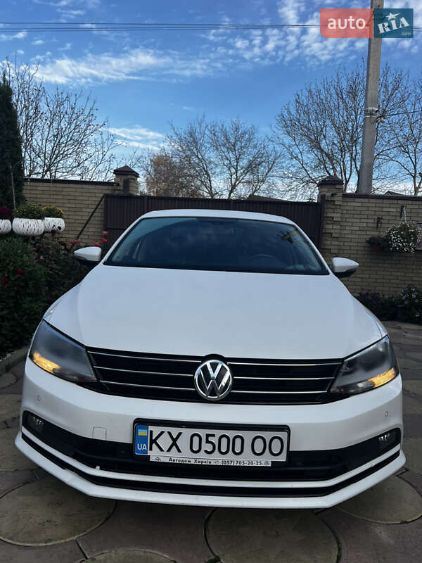 Седан Volkswagen Jetta 2016 в Харькове фото 2 Седан Volkswagen Jetta 2016 в Харькове