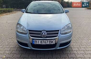 Седан Volkswagen Jetta 2010 в Миргороді