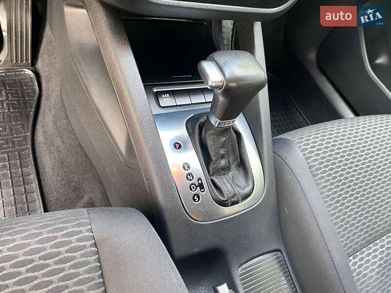 Седан Volkswagen Jetta 2010 в Миргороде фото 10 Седан Volkswagen Jetta 2010 в Миргороде