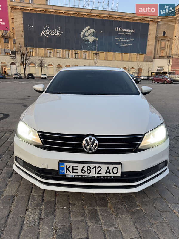 Седан Volkswagen Jetta 2016 в Харькове фото 9 Седан Volkswagen Jetta 2016 в Харькове