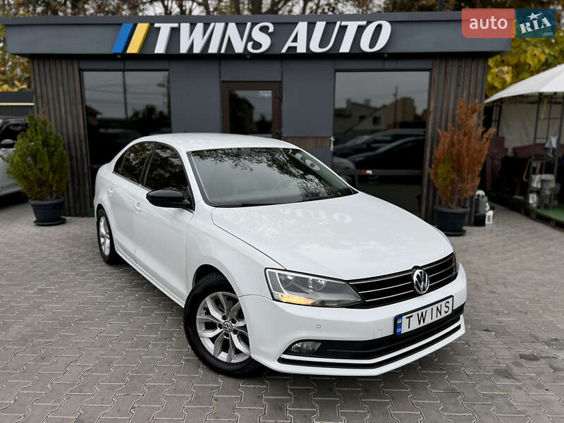 Седан Volkswagen Jetta 2016 в Одессе