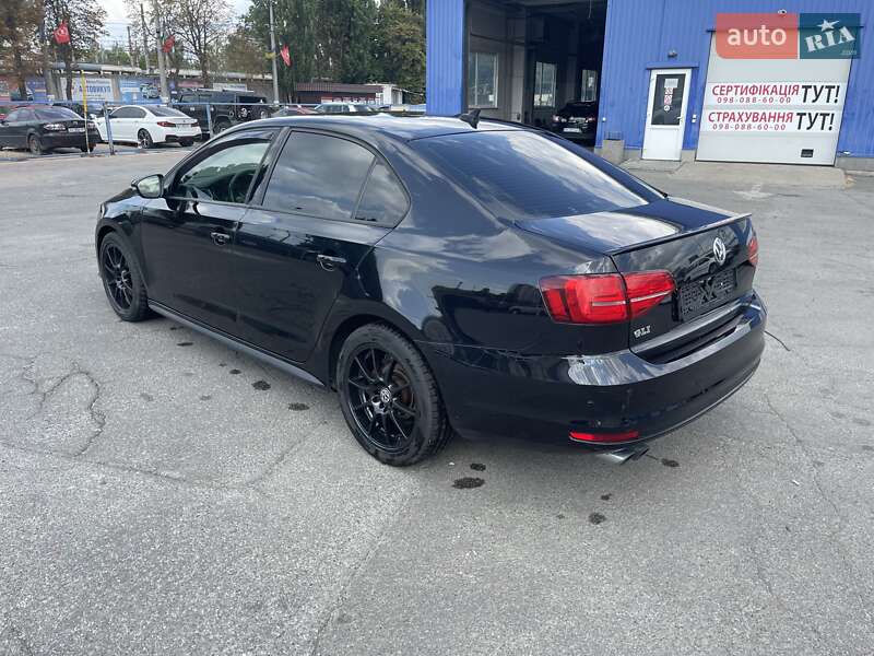 Седан Volkswagen Jetta 2015 в Києві фото 8 Седан Volkswagen Jetta 2015 в Києві