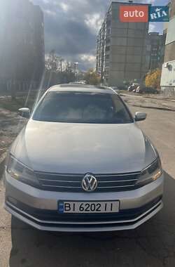 Седан Volkswagen Jetta 2015 в Полтаві