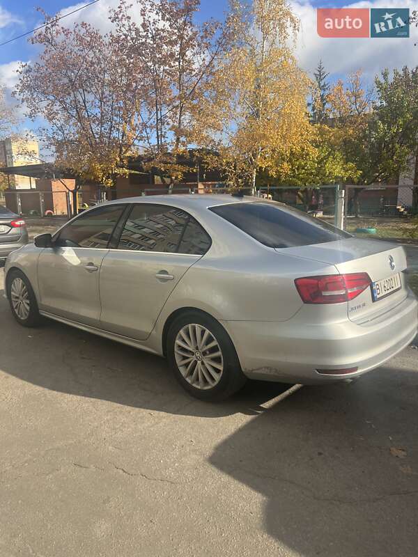 Седан Volkswagen Jetta 2015 в Полтаві