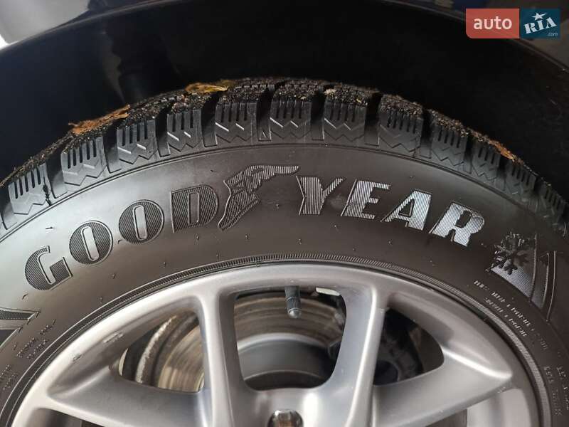 Седан Volkswagen Jetta 2014 в Днепре