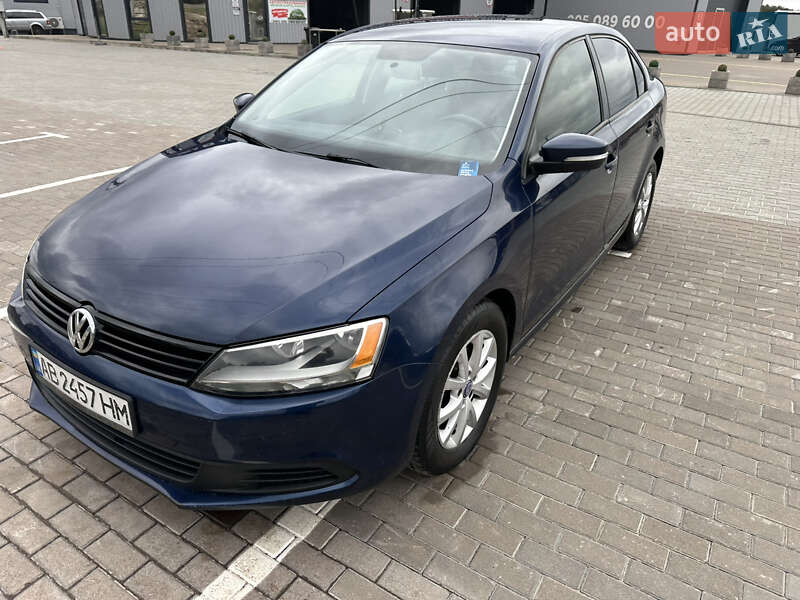 Седан Volkswagen Jetta 2012 в Киеве