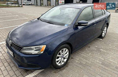 Седан Volkswagen Jetta 2012 в Києві