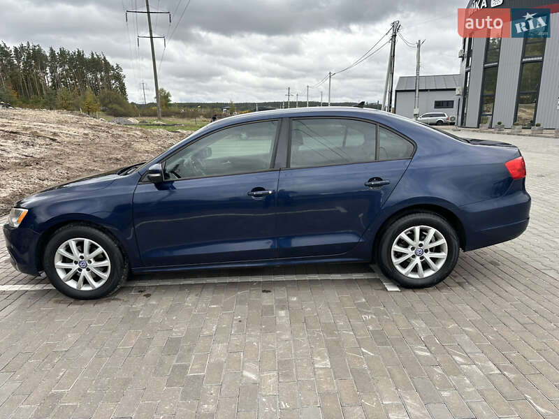 Седан Volkswagen Jetta 2012 в Киеве