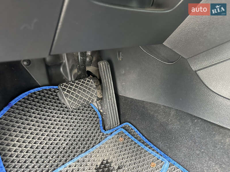 Седан Volkswagen Jetta 2012 в Киеве