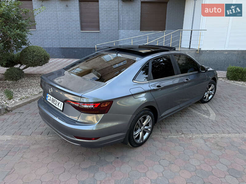 Седан Volkswagen Jetta 2019 в Кривом Роге