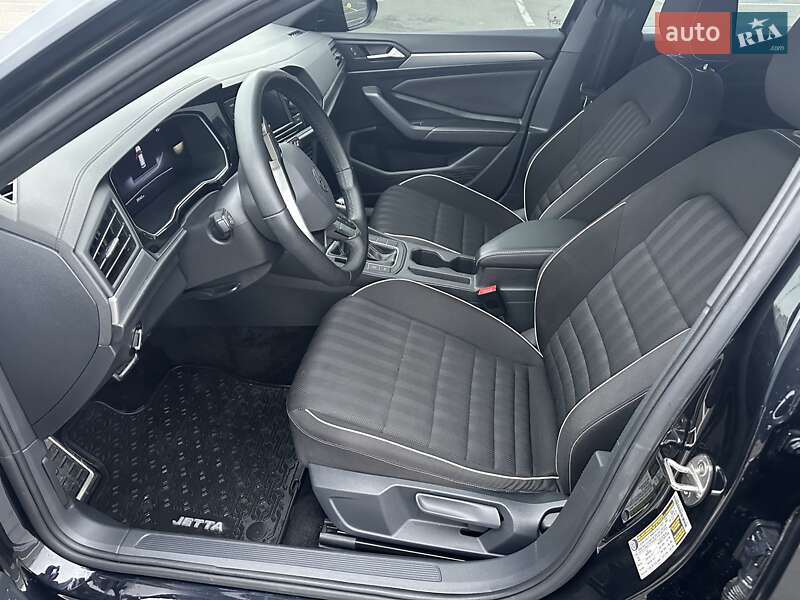Седан Volkswagen Jetta 2023 в Киеве фото 13 Седан Volkswagen Jetta 2023 в Киеве