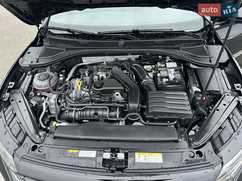 Седан Volkswagen Jetta 2023 в Киеве фото 31 Седан Volkswagen Jetta 2023 в Киеве