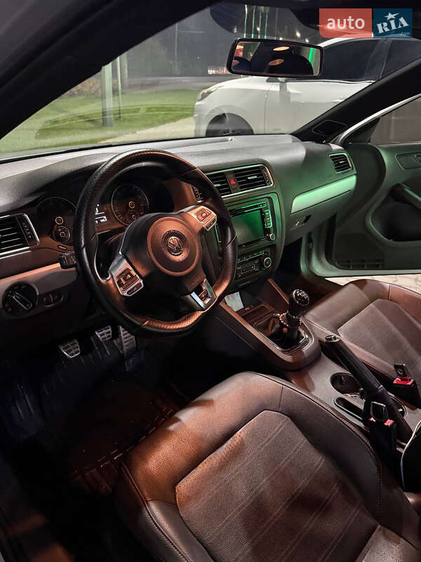 Седан Volkswagen Jetta 2012 в Виннице фото 11 Седан Volkswagen Jetta 2012 в Виннице