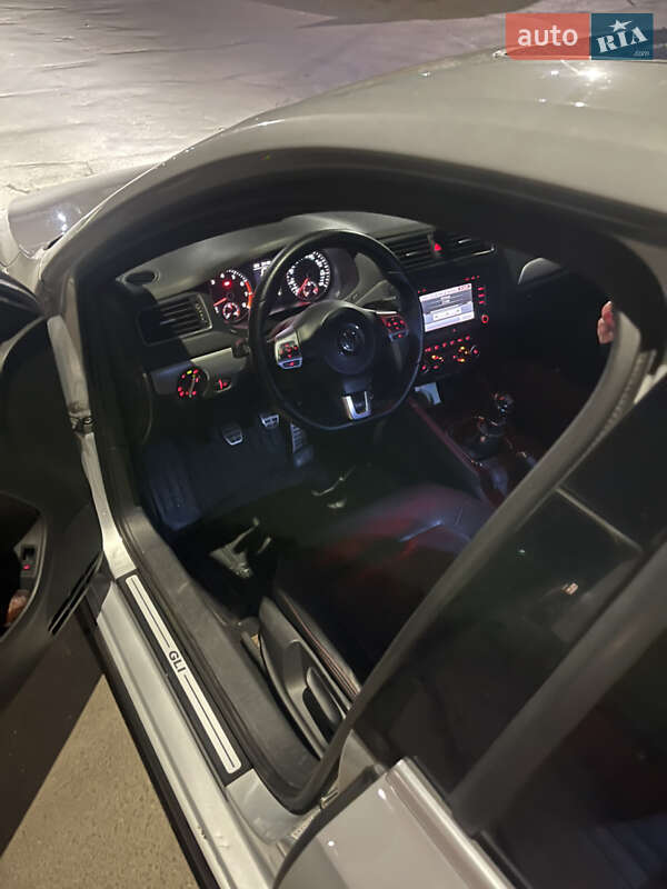 Седан Volkswagen Jetta 2012 в Виннице фото 25 Седан Volkswagen Jetta 2012 в Виннице