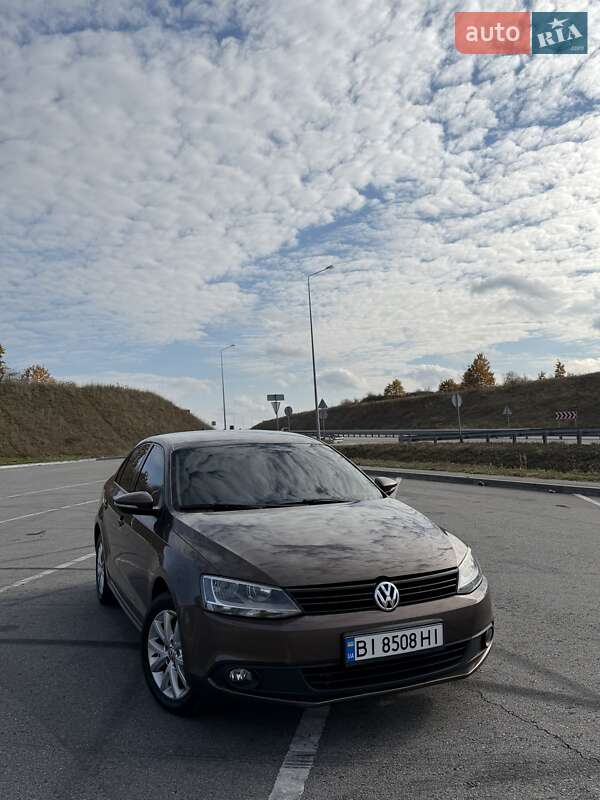 Седан Volkswagen Jetta 2012 в Полтаве фото 4 Седан Volkswagen Jetta 2012 в Полтаве