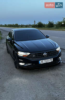 Седан Volkswagen Jetta 2018 в Кривом Роге