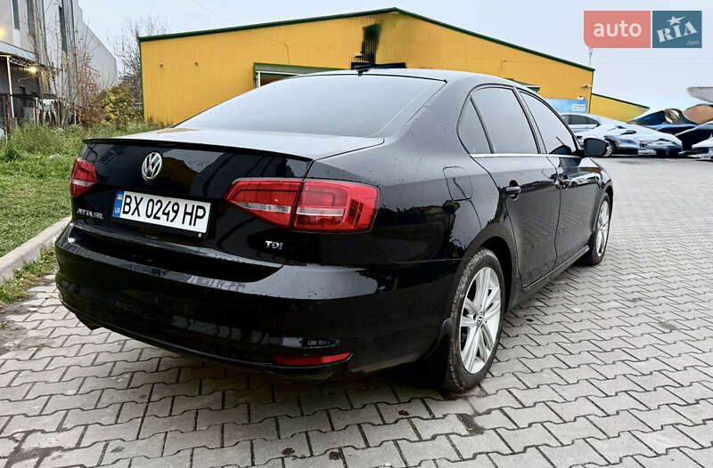 Седан Volkswagen Jetta 2014 в Хмельницком