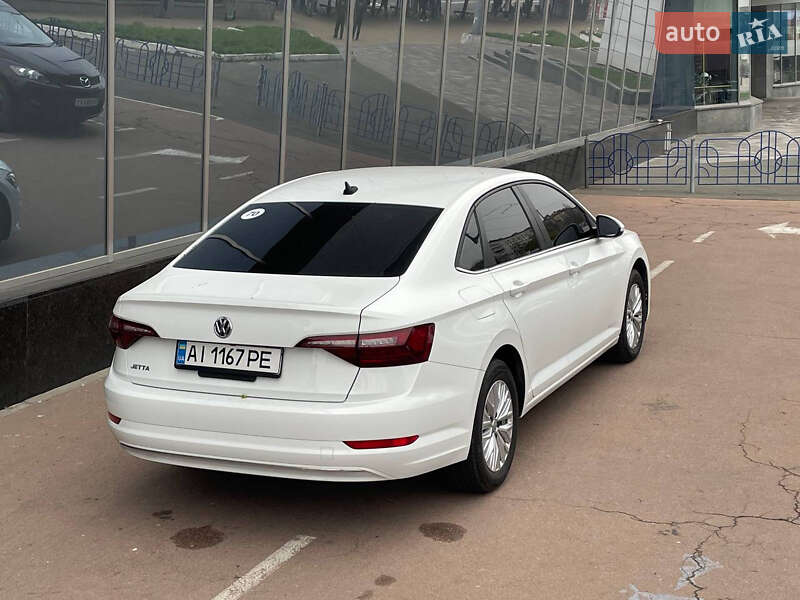 Седан Volkswagen Jetta 2020 в Києві