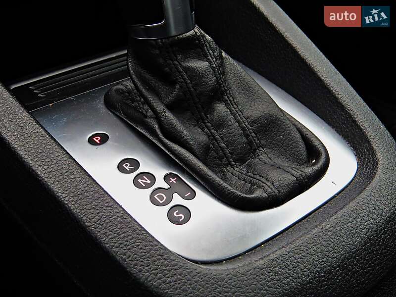 Седан Volkswagen Jetta 2014 в Черкассах