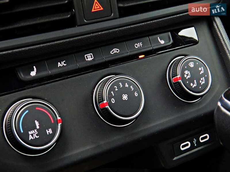 Седан Volkswagen Jetta 2024 в Черкассах