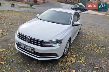 Седан Volkswagen Jetta 2016 в Львове