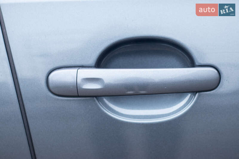 Седан Volkswagen Jetta 2015 в Львове