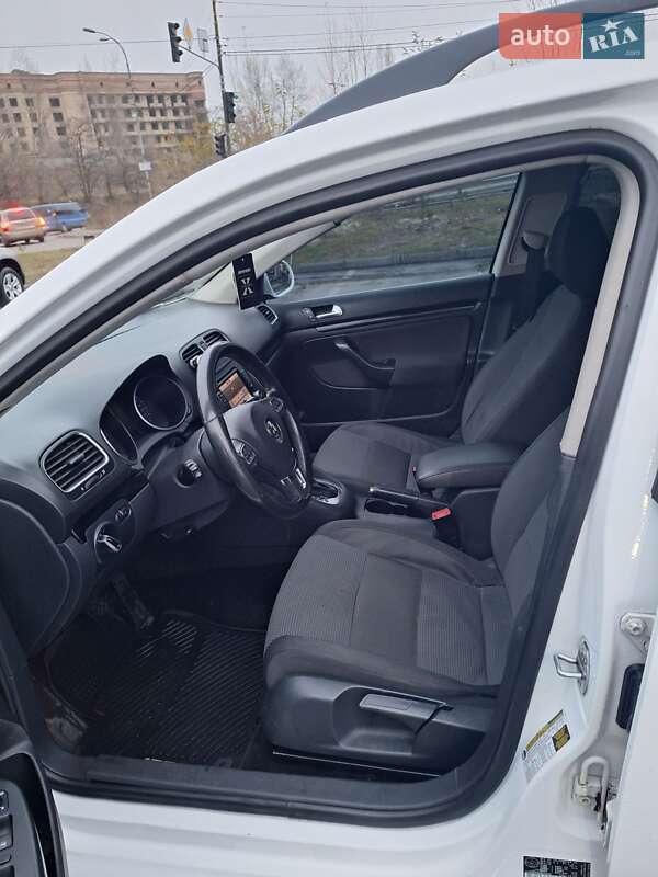 Универсал Volkswagen Jetta 2012 в Киеве фото 4 Универсал Volkswagen Jetta 2012 в Киеве