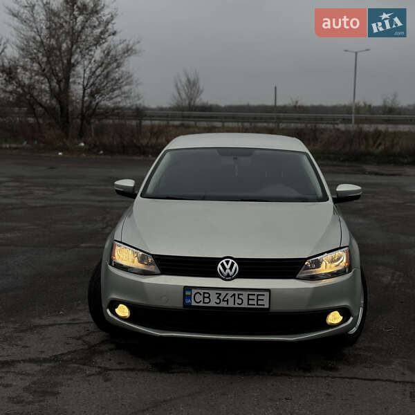 Седан Volkswagen Jetta 2011 в Пирятині