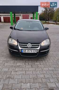 Седан Volkswagen Jetta 2008 в Ладижині