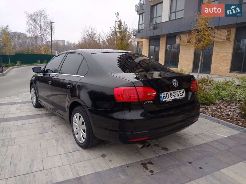 Седан Volkswagen Jetta 2012 в Кропивницком фото 3 Седан Volkswagen Jetta 2012 в Кропивницком