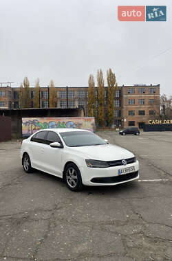 Седан Volkswagen Jetta 2012 в Києві