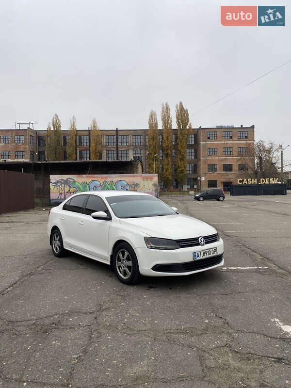 Volkswagen Jetta 2012