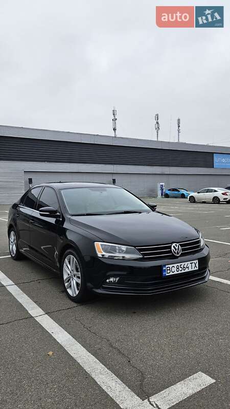 Седан Volkswagen Jetta 2015 в Киеве фото 5 Седан Volkswagen Jetta 2015 в Киеве