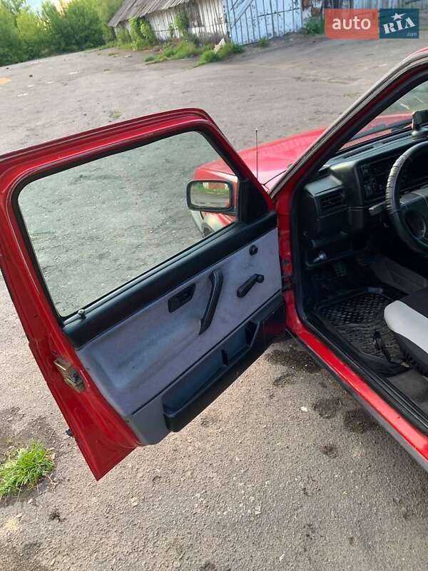 Седан Volkswagen Jetta 1991 в Дубно