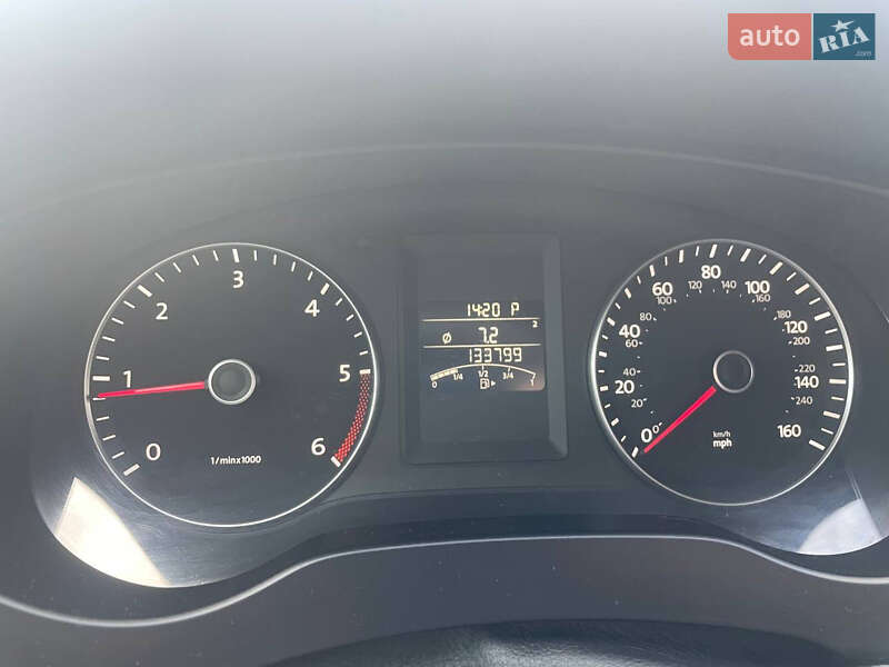 Седан Volkswagen Jetta 2014 в Софиевской Борщаговке фото 10 Седан Volkswagen Jetta 2014 в Софиевской Борщаговке